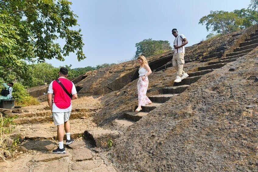 Explore The Kanheri Caves : The Ancient Buddhist Settlement