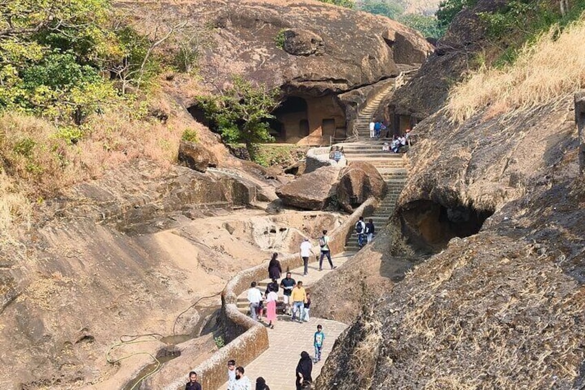 Explore The Kanheri Caves : The Ancient Buddhist Settlement