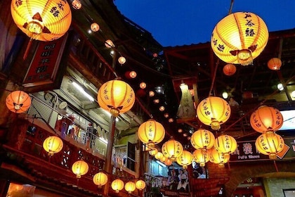 Shifen, Jiufen, Jinguashi & Gold Museum One Day Tour From Taipei