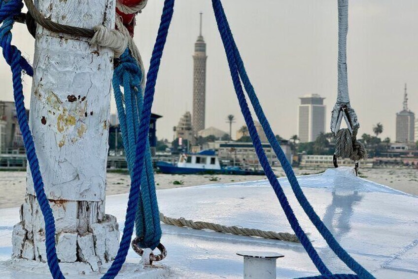 Giza Pyramids Unique Photoshoot for Couples and Nile Felucca Ride