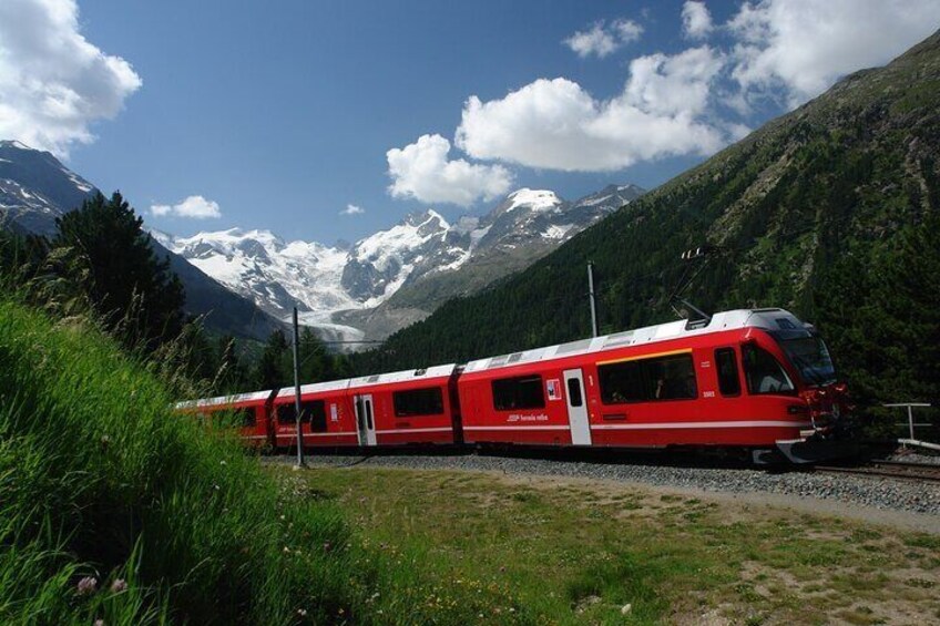 From Milan: Bernina Express Day Trip to Tirano & St. Moritz