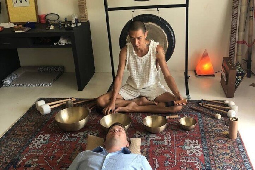 1 Hour Private Tibetan Bowls Sound Massage in Thailand