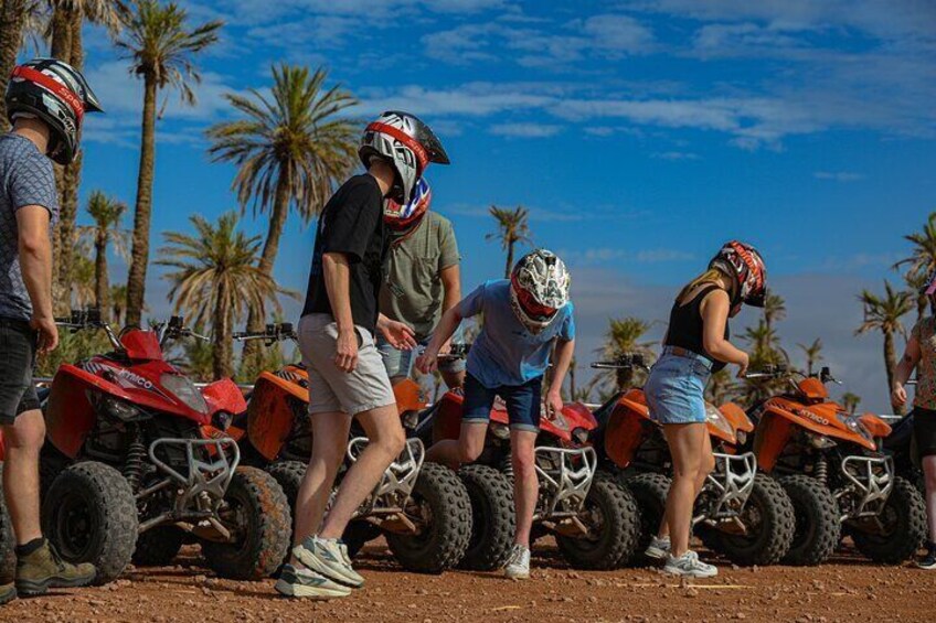 Quad trekking in the Ouarzazate desert with Tea