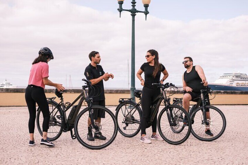 E-Bike Road Tour from Cabo Girão to Funchal