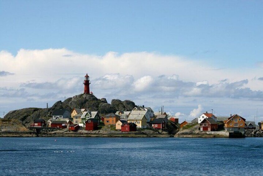 Ona Lighthouse