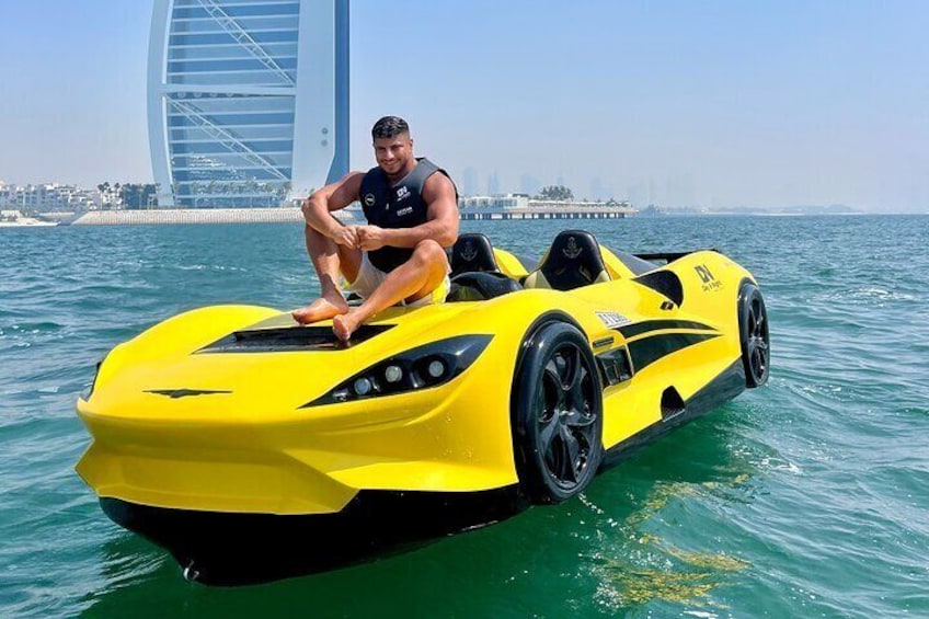Dubai Luxury Jetcar 30MIN Burj Al Arab free snacks