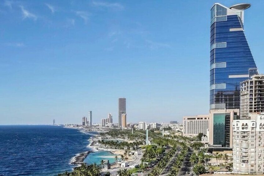 Heritage Culture and Flavors City Tour in Jeddah by Local Guide