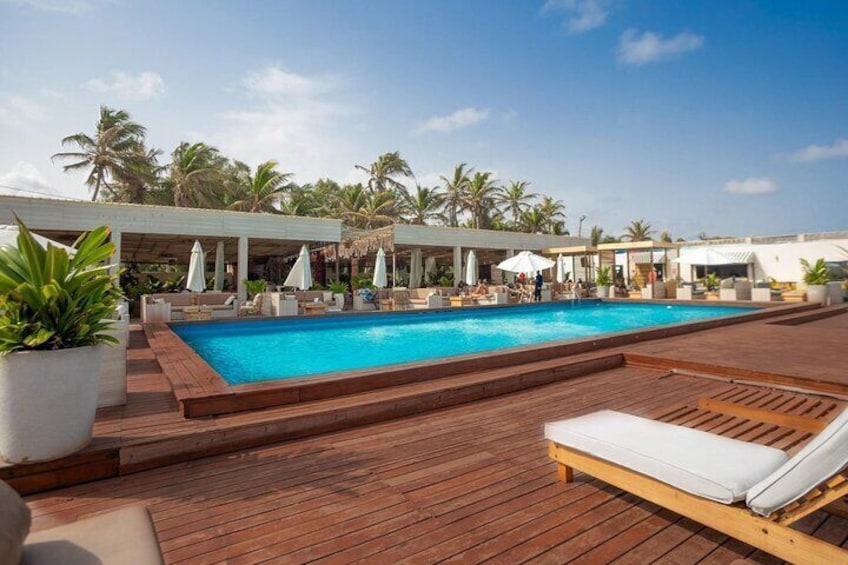  Accra Luxury Beachfront Experience 