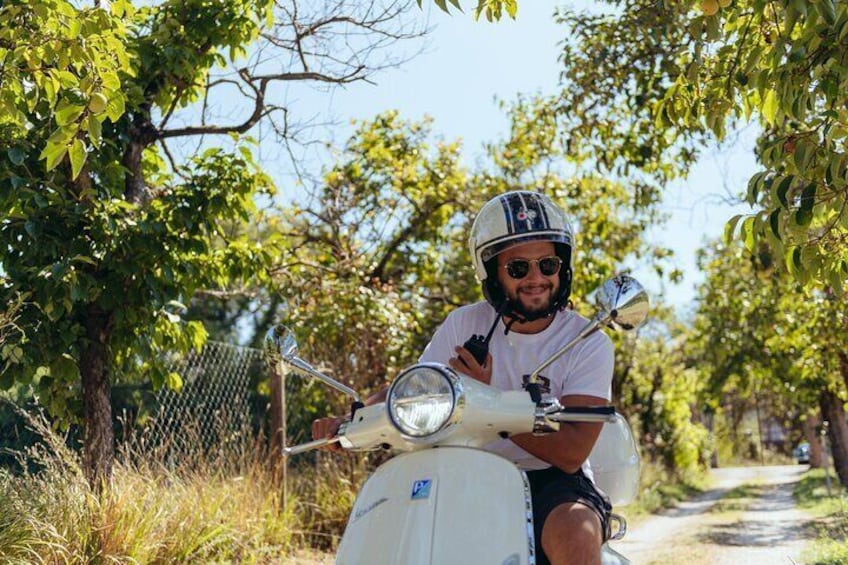 Vespa Self Guided Tour Around Luccas Countryside