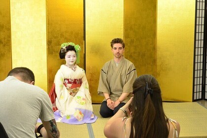 MEET MAIKO: Meet-&-Greet, Maiko Show & Experience in Kyoto