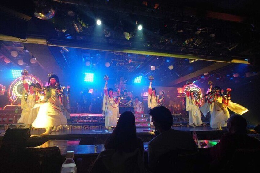 Watch Samurai themed Entertainment show in Shinjuku