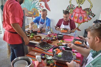 Vip Small group Mexican cooking class & beach day by la chilangaloense!