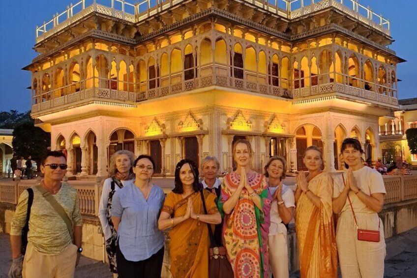 Delhi to Jaipur Pink City Tour with Government Approved Guide