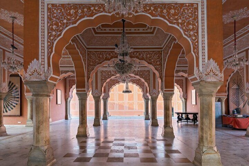 Delhi to Jaipur Pink City Tour with Government Approved Guide