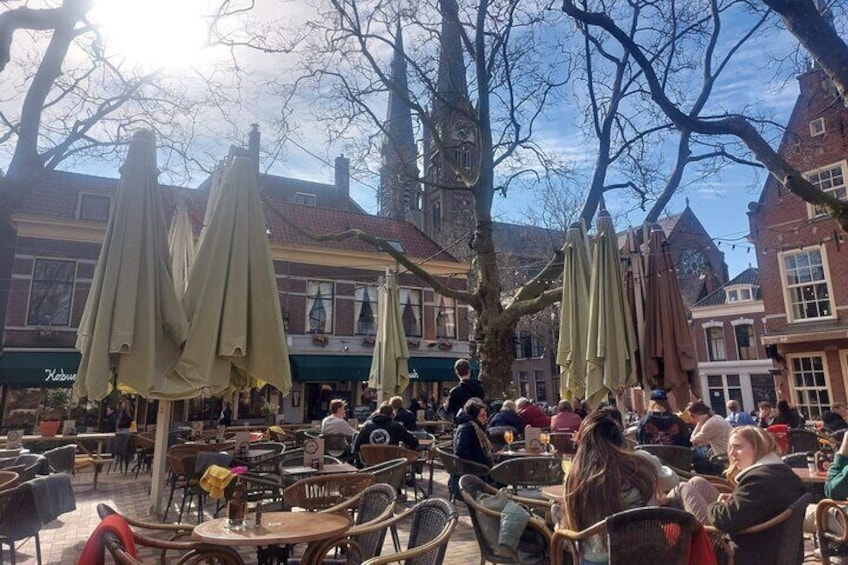 Beestenmarkt square in Delft