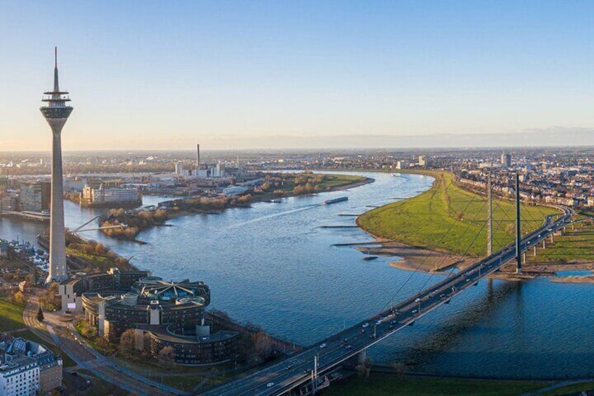 Germany: Guided tour of Düsseldorf