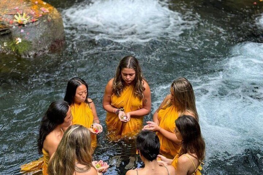 Ubud Spiritual Cleansing and Meditation Healing Tour