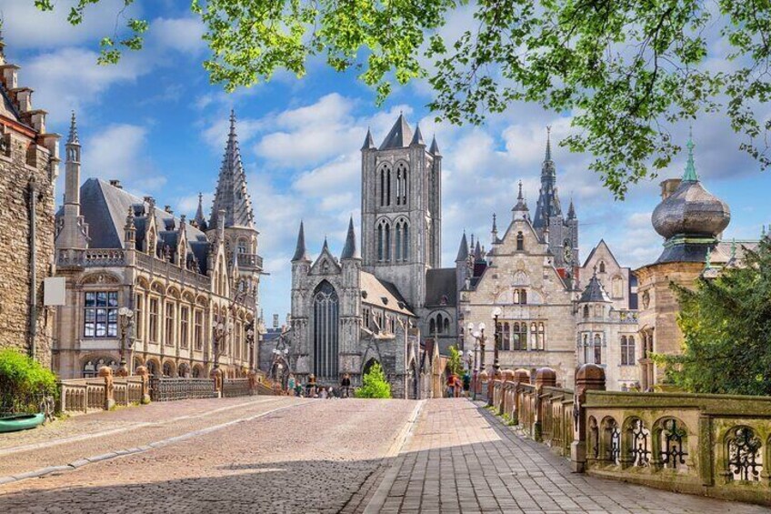 Legends and Flavors of Ghent Private Historical and Culinary Tour