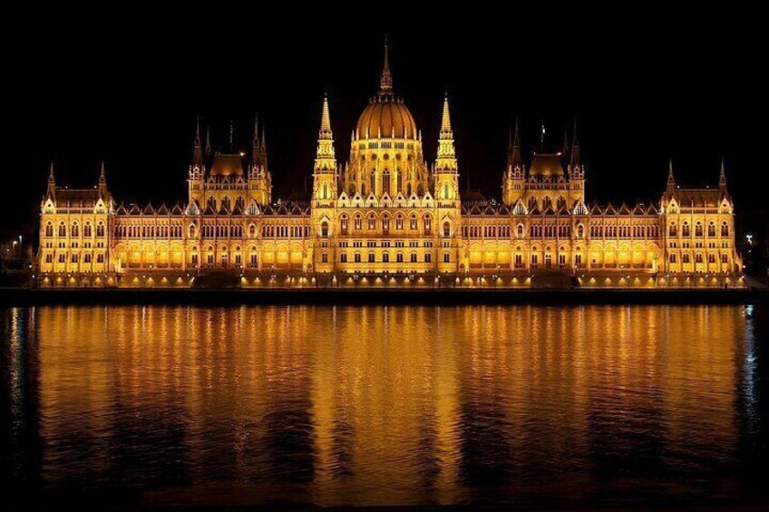 Budapest by Night Tour