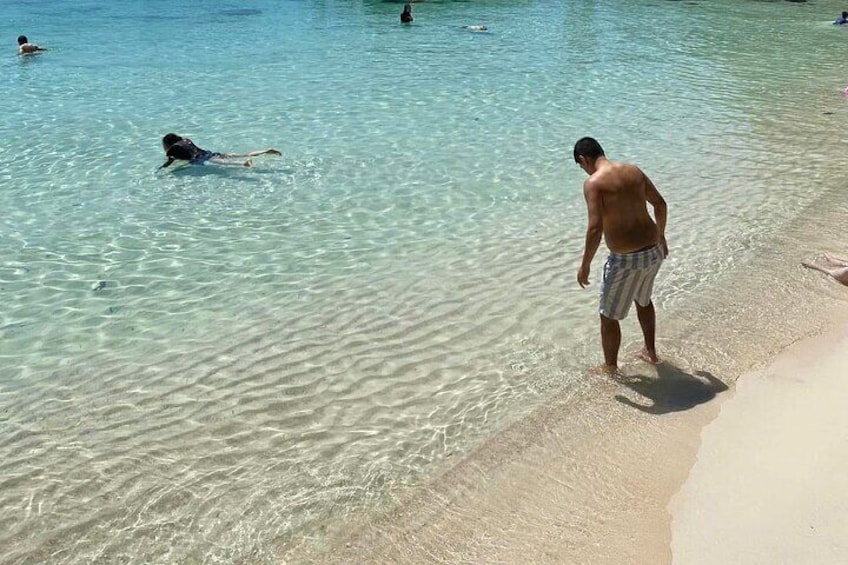 Full-Day Snorkeling and Island Hopping By Speedboat with Lunch