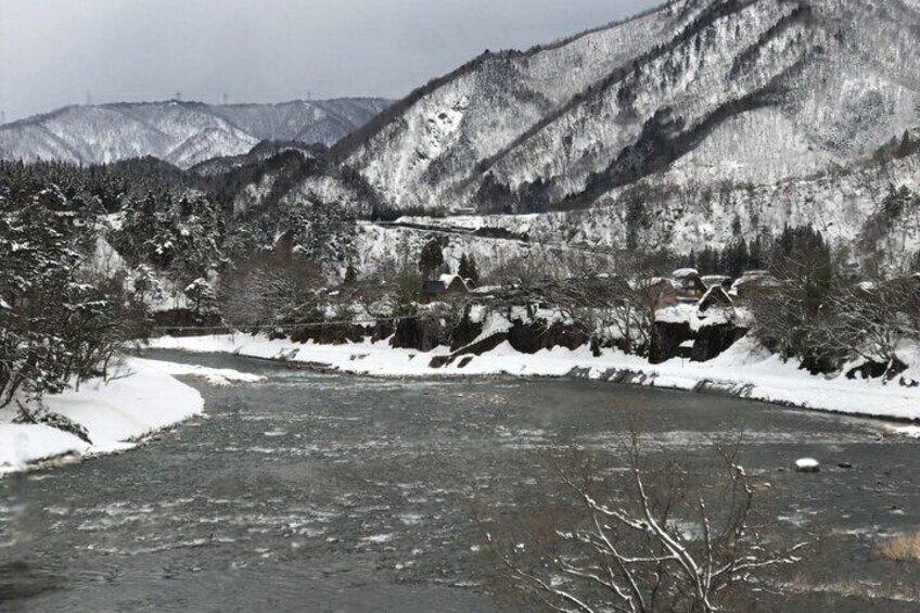 Kyoto to Gokayama ShirakawaGo Day Tour
