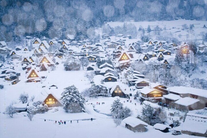 Kyoto to Gokayama ShirakawaGo Day Tour