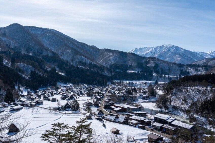 Kyoto to Gokayama ShirakawaGo Day Tour