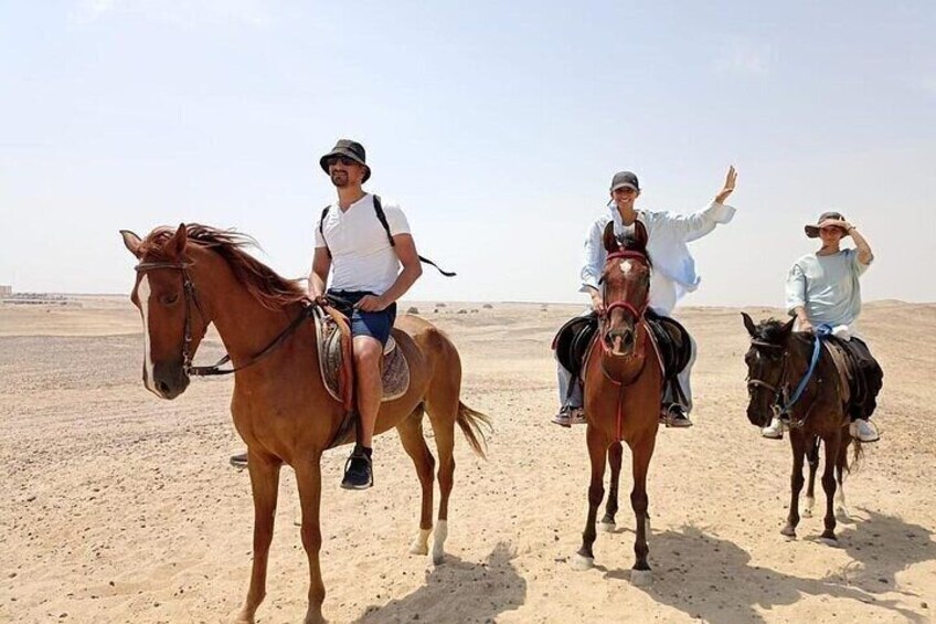 Desert and Sea Horseback Riding Tour from Hurghada