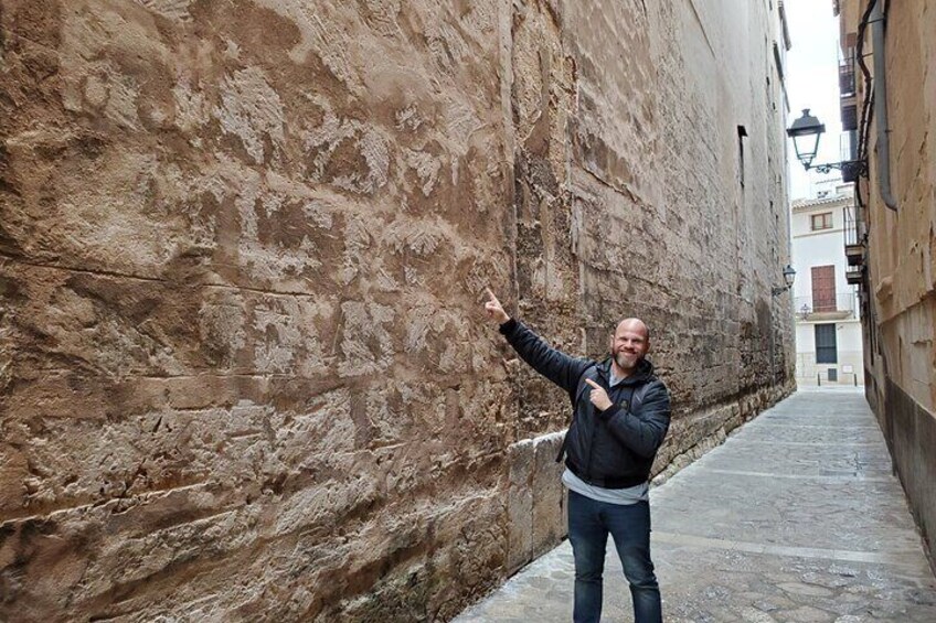 2-Hour Private Walking Tour Through Palma’s Jewish Quarter