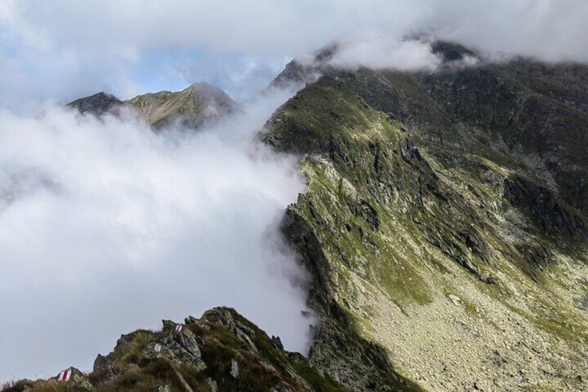 Multi-day hiking in Făgăraș Mountains - Transylvanian Alps