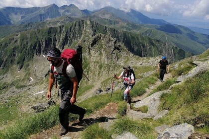 Multi-day hiking in Făgăraș Mountains - Transylvanian Alps