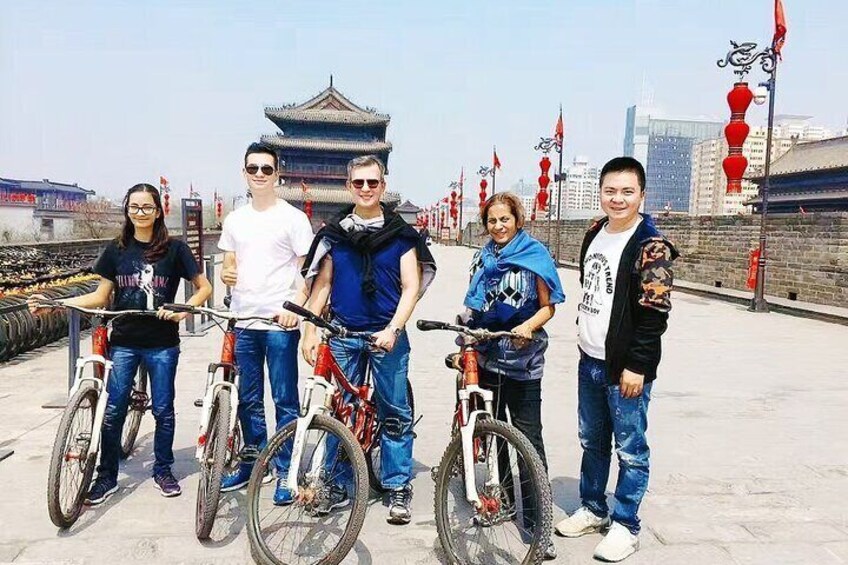 City Wall Cycling