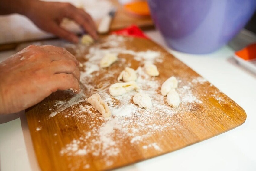 Bari: Home Cooking Class- Make Cavatelli & Capunti with Wine