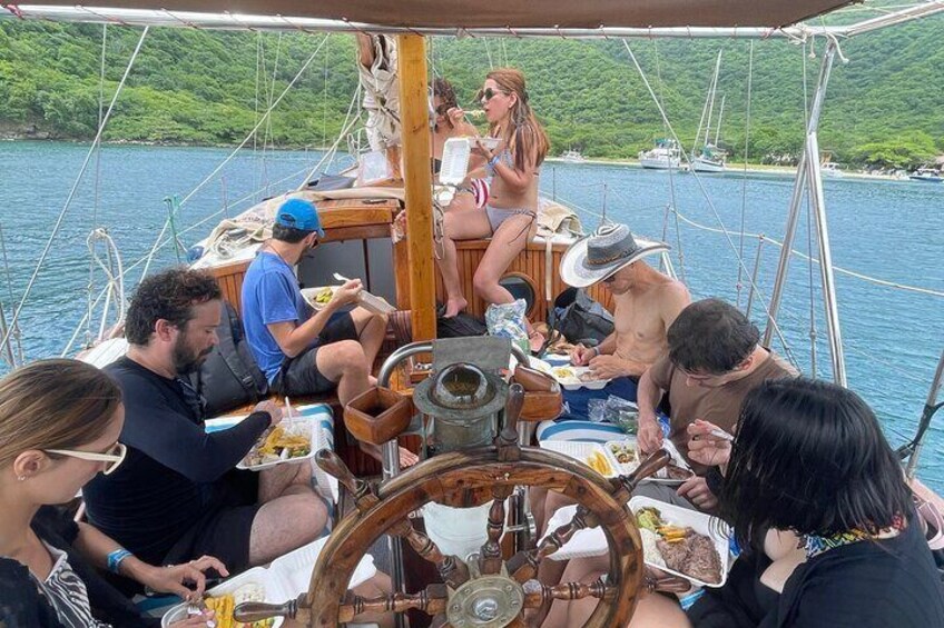 Tayrona Sailing PRIVATE