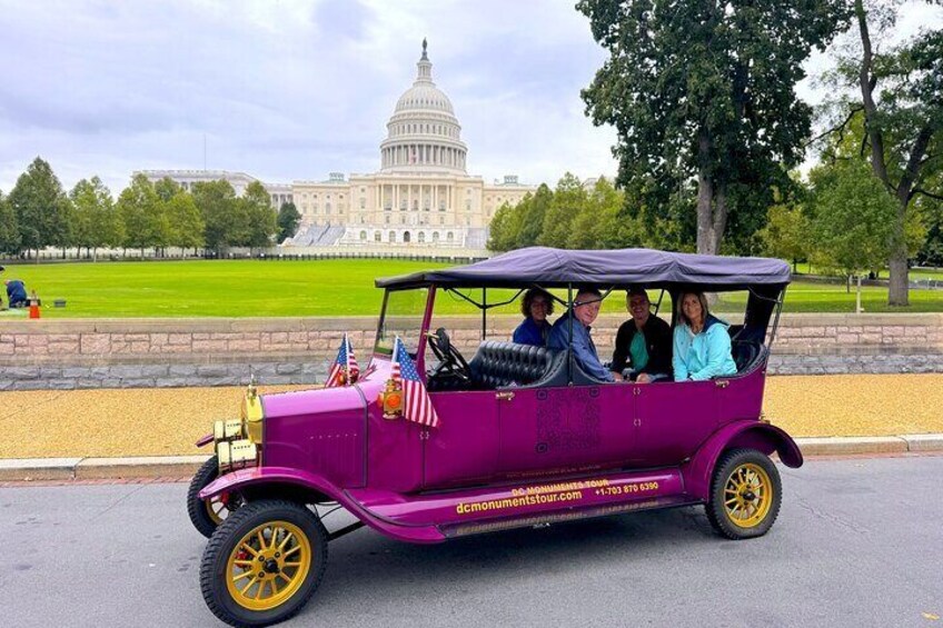 Washington DC Moonlight Tour by Electric Cart or Vintage Car