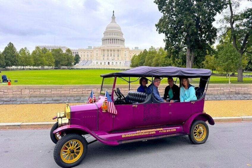 Washington DC Moonlight Tour by Electric Cart or Vintage Car
