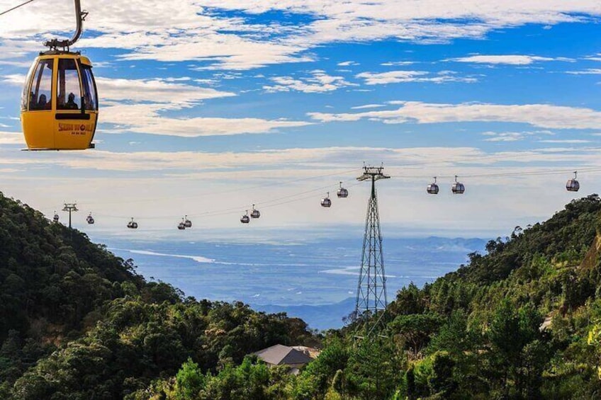 Cable car to Bana Hills