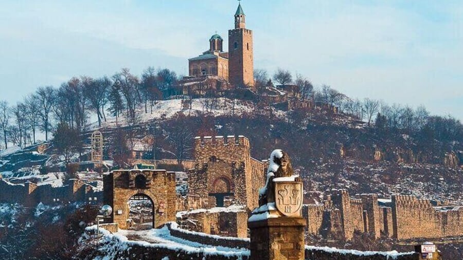 Hike Bulgaria Love Swing, Veliko Tarnovo and Tarevet Fortress