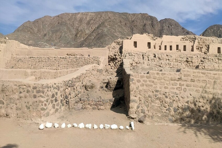 Cantalloc Aqueducts and Los Paredones