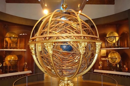 Florence: Private Astronomical Tour of the Museo Galileo