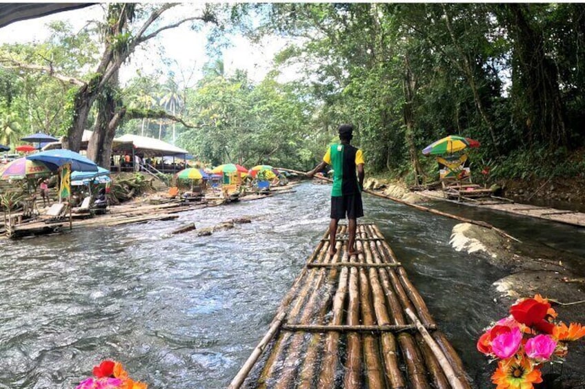 Exclusive and Private 1 Hour Rafting in Lethe and Shopping