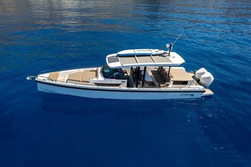 4 hours Private Boat Trip to Theodorou Lazaretta Macherida