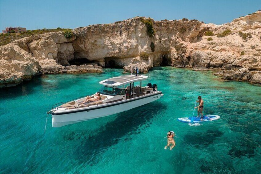 4 hours Private Boat Trip to Theodorou Lazaretta Macherida