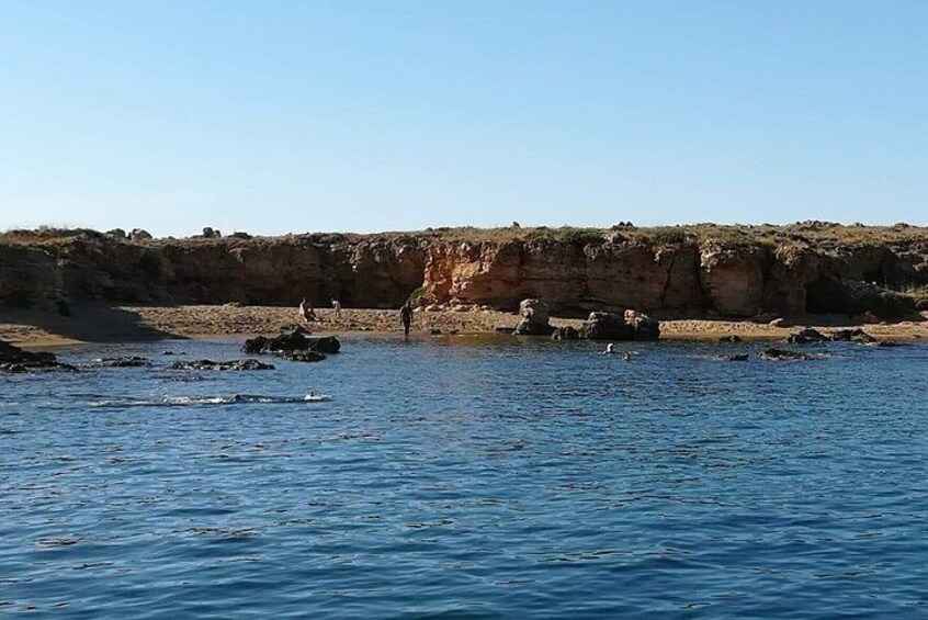 4 hours Private Boat Trip to Theodorou Lazaretta Macherida 