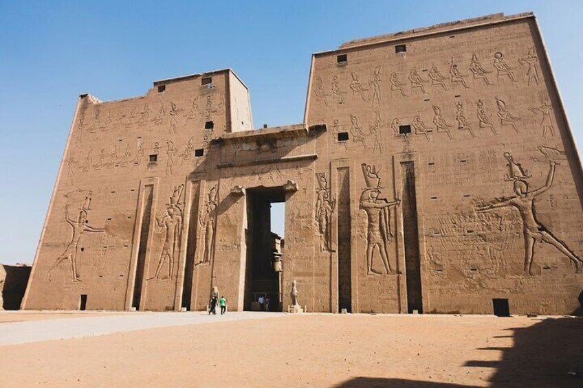 Full Day Trip to Edfu and Kom Ombo from Luxor