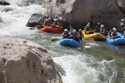 Arequipa: Rio Chilli Rafting Tour with Snack