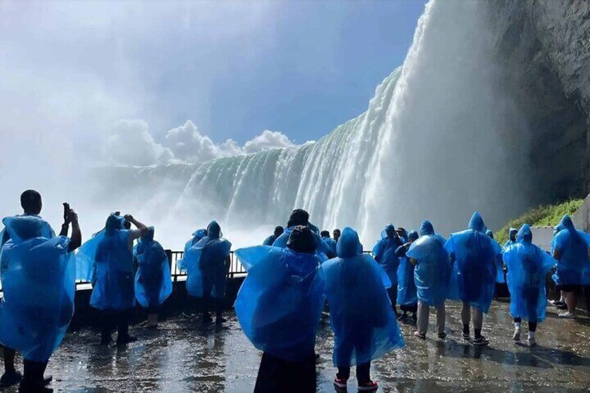 Journey Behind the Falls Attraction