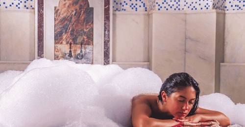 Relaxing Wellness & Foam Massage by the Sea in Alanya
