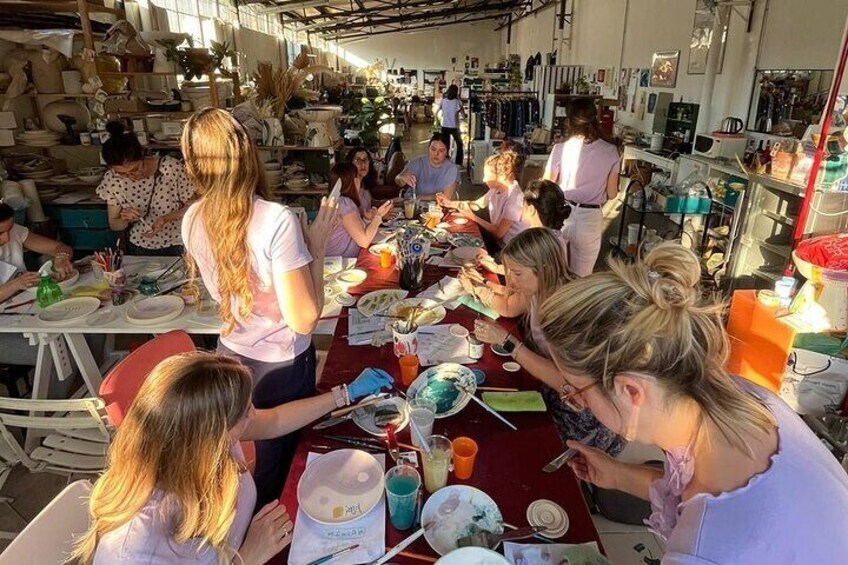 Create your Italian souvenir at a potter's studio