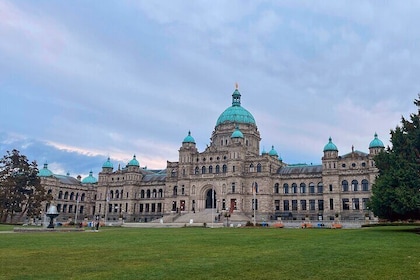 4 Unforgettable Hours in Victoria